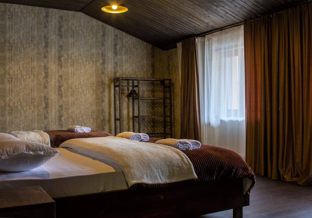 Hotel Eden Mestia Bagian luar foto
