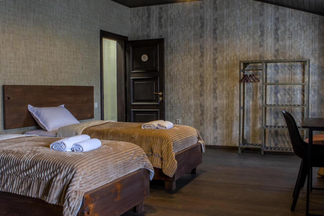 Hotel Eden Mestia Bagian luar foto