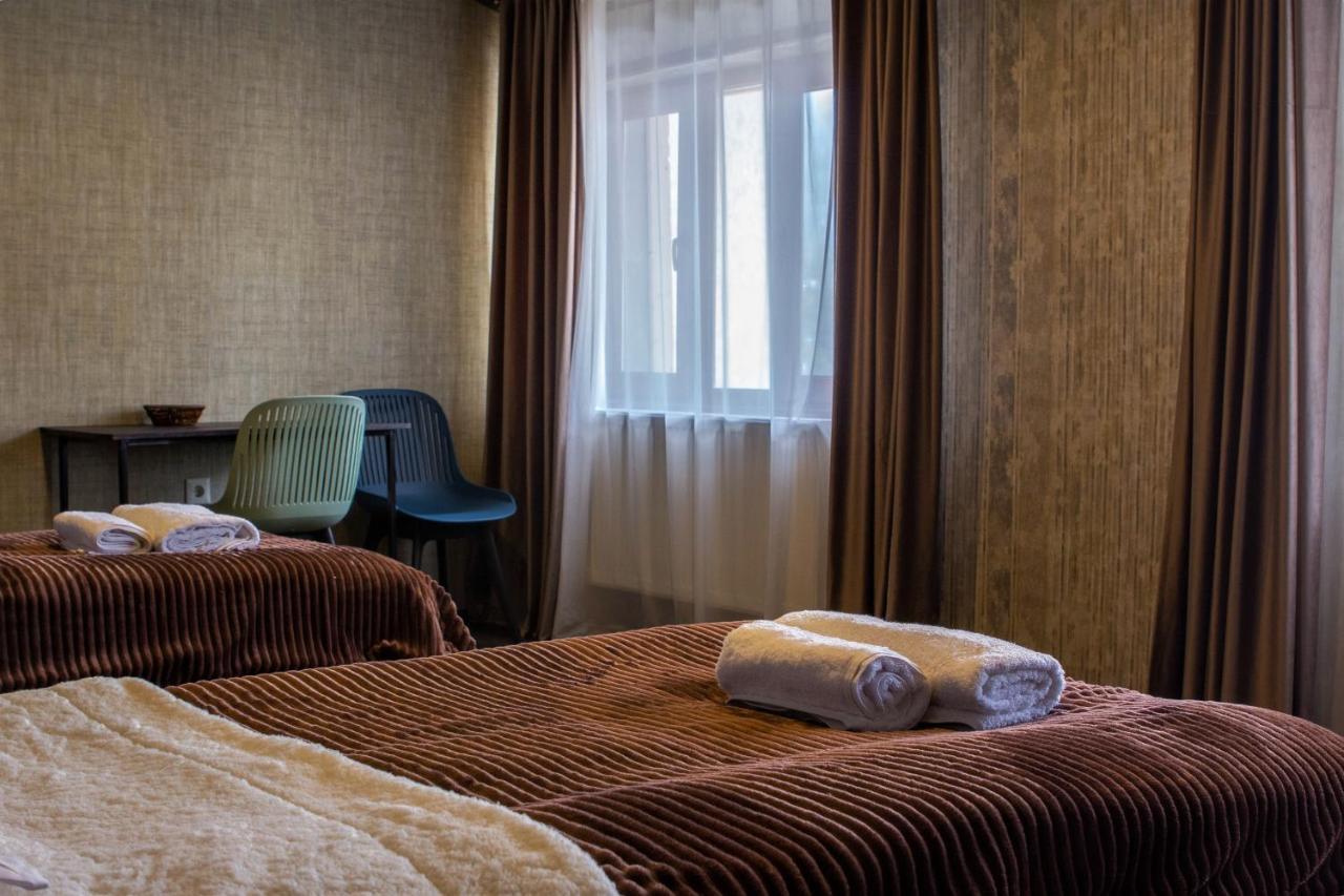 Hotel Eden Mestia Bagian luar foto