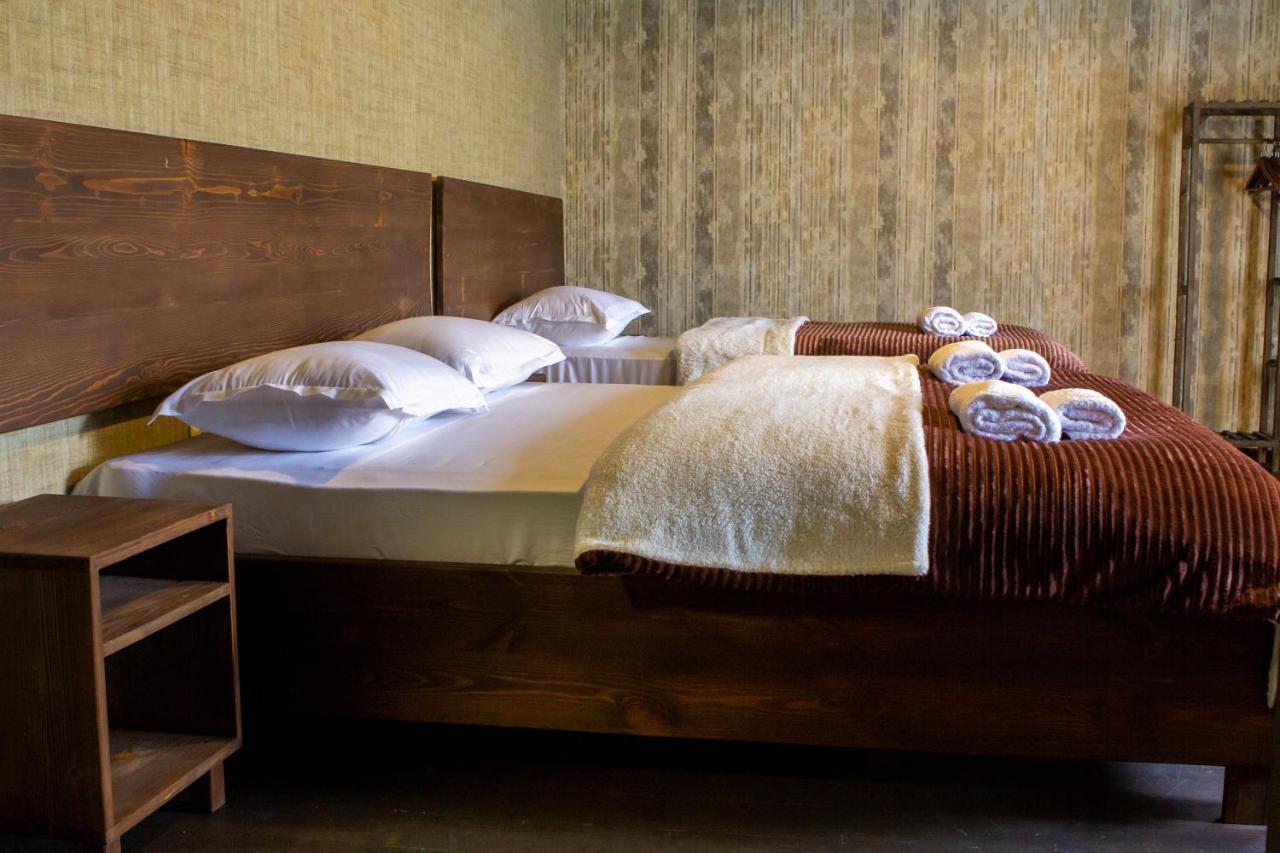 Hotel Eden Mestia Bagian luar foto