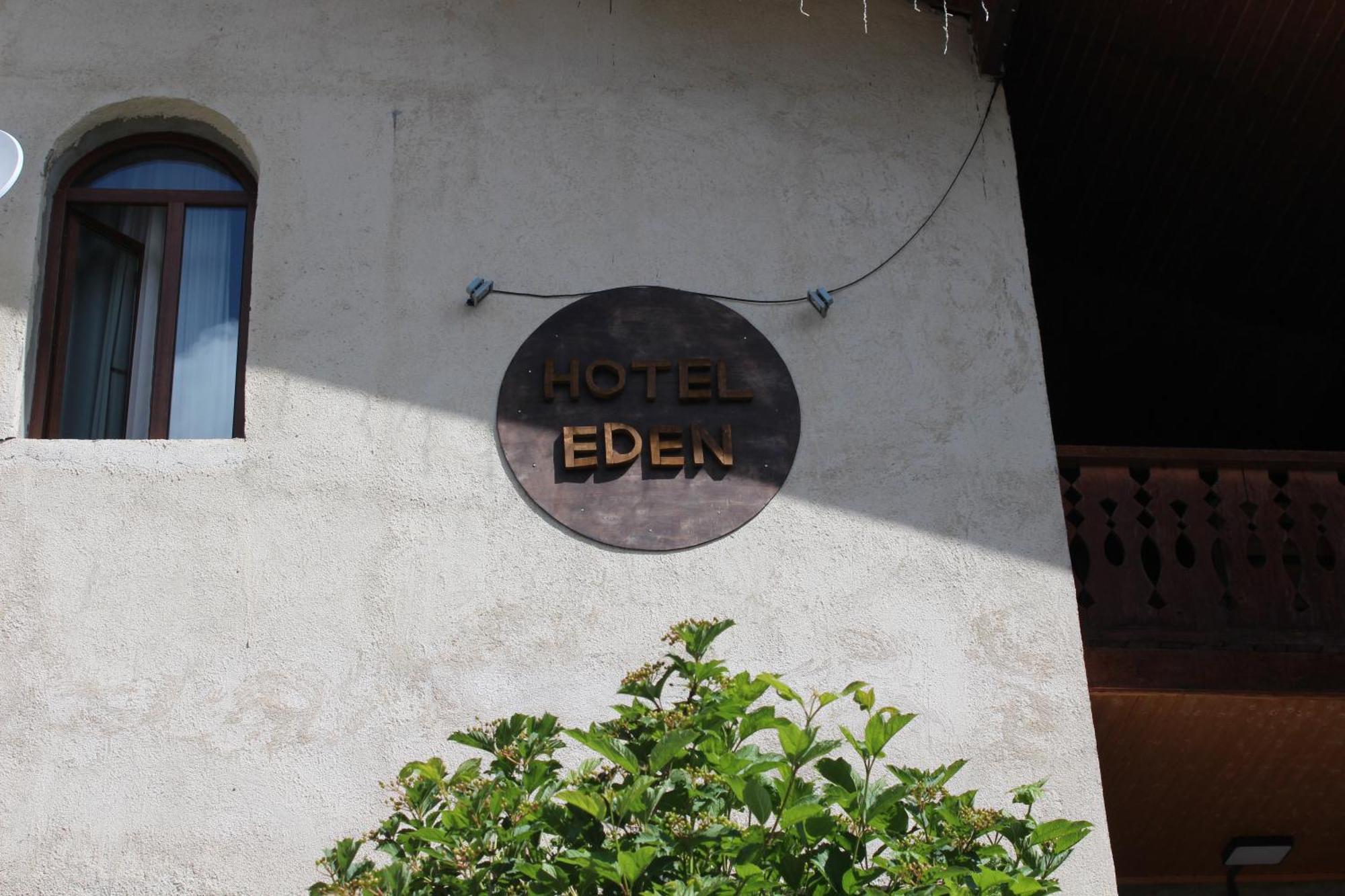 Hotel Eden Mestia Bagian luar foto