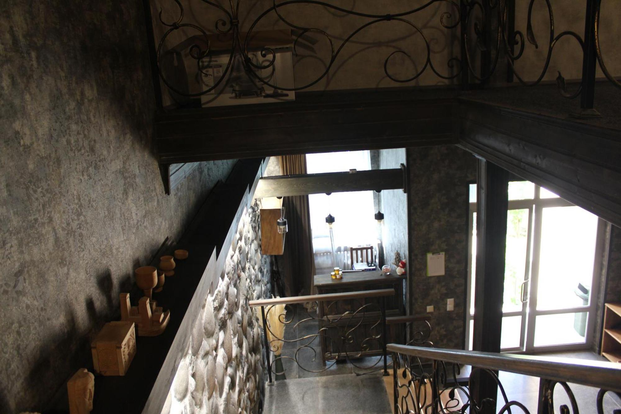 Hotel Eden Mestia Bagian luar foto