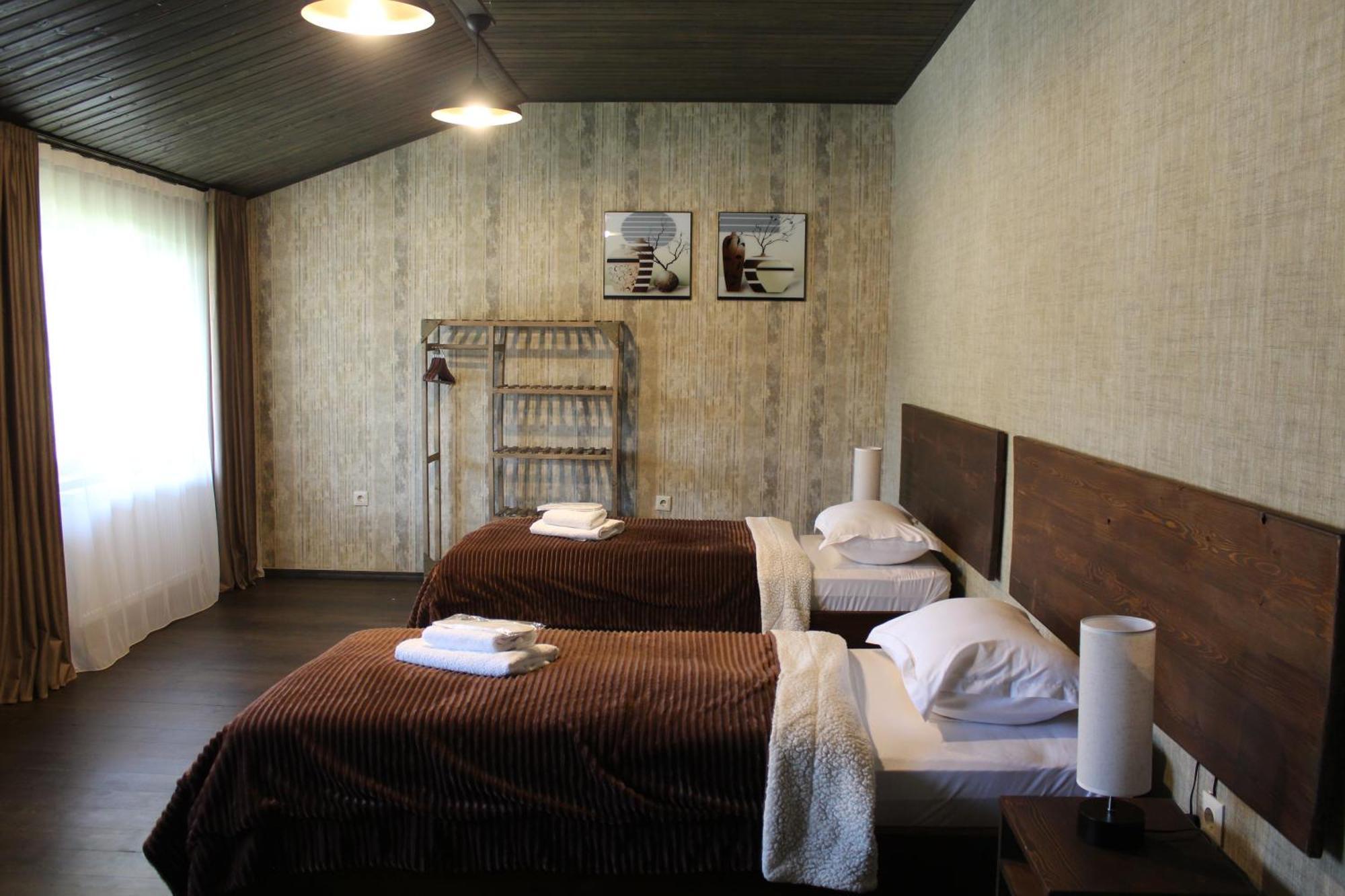 Hotel Eden Mestia Bagian luar foto
